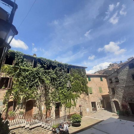 La Piazzetta Toscana B&B กัมปีลยา มาริตติมา ภายนอก รูปภาพ