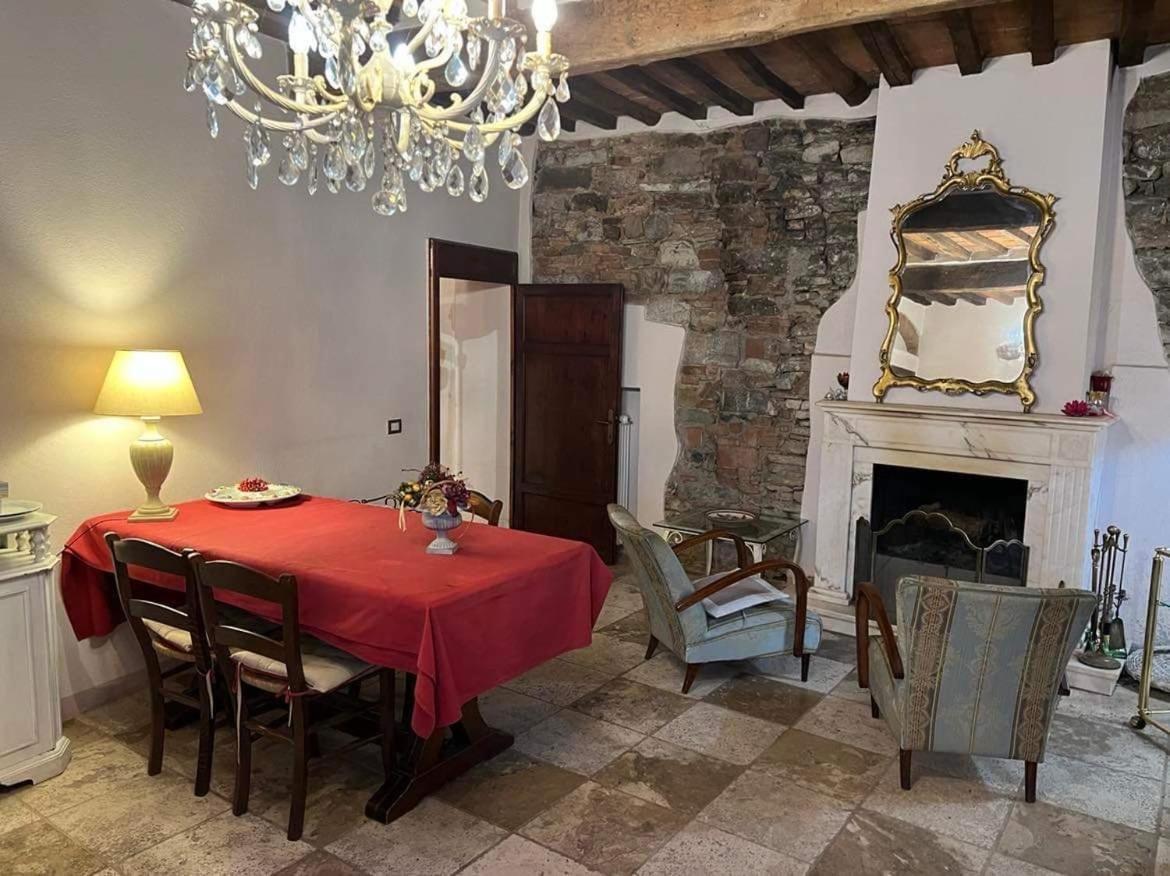 La Piazzetta Toscana B&B กัมปีลยา มาริตติมา ภายนอก รูปภาพ
