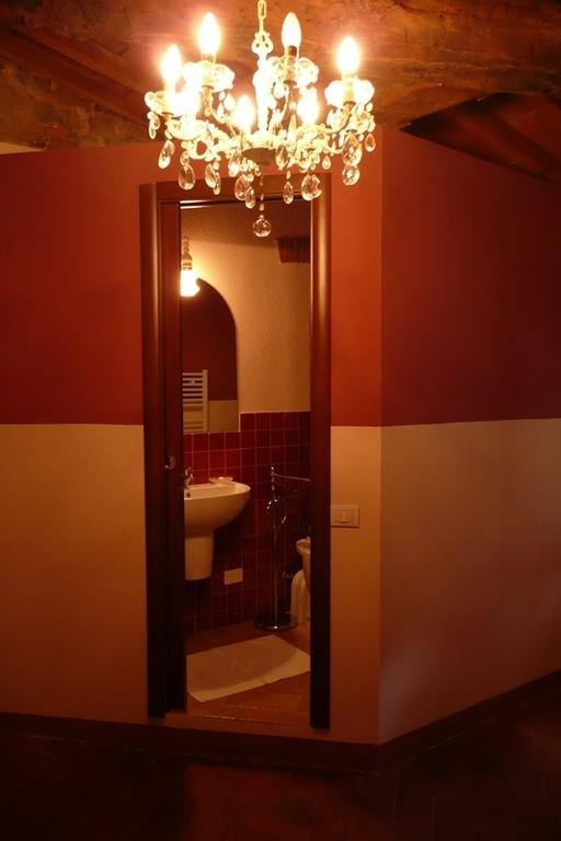 La Piazzetta Toscana B&B กัมปีลยา มาริตติมา ห้อง รูปภาพ